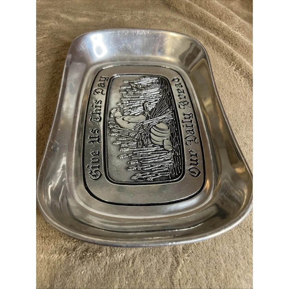 Vintage Wilton Armetale RWP Bread Tray 